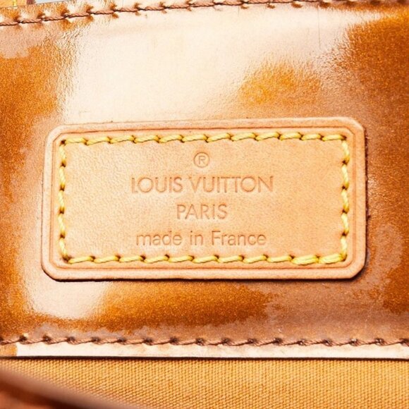 Louis Vuitton Bronze Monogram Vernis Reade PM Bag - Picture 6 of 9